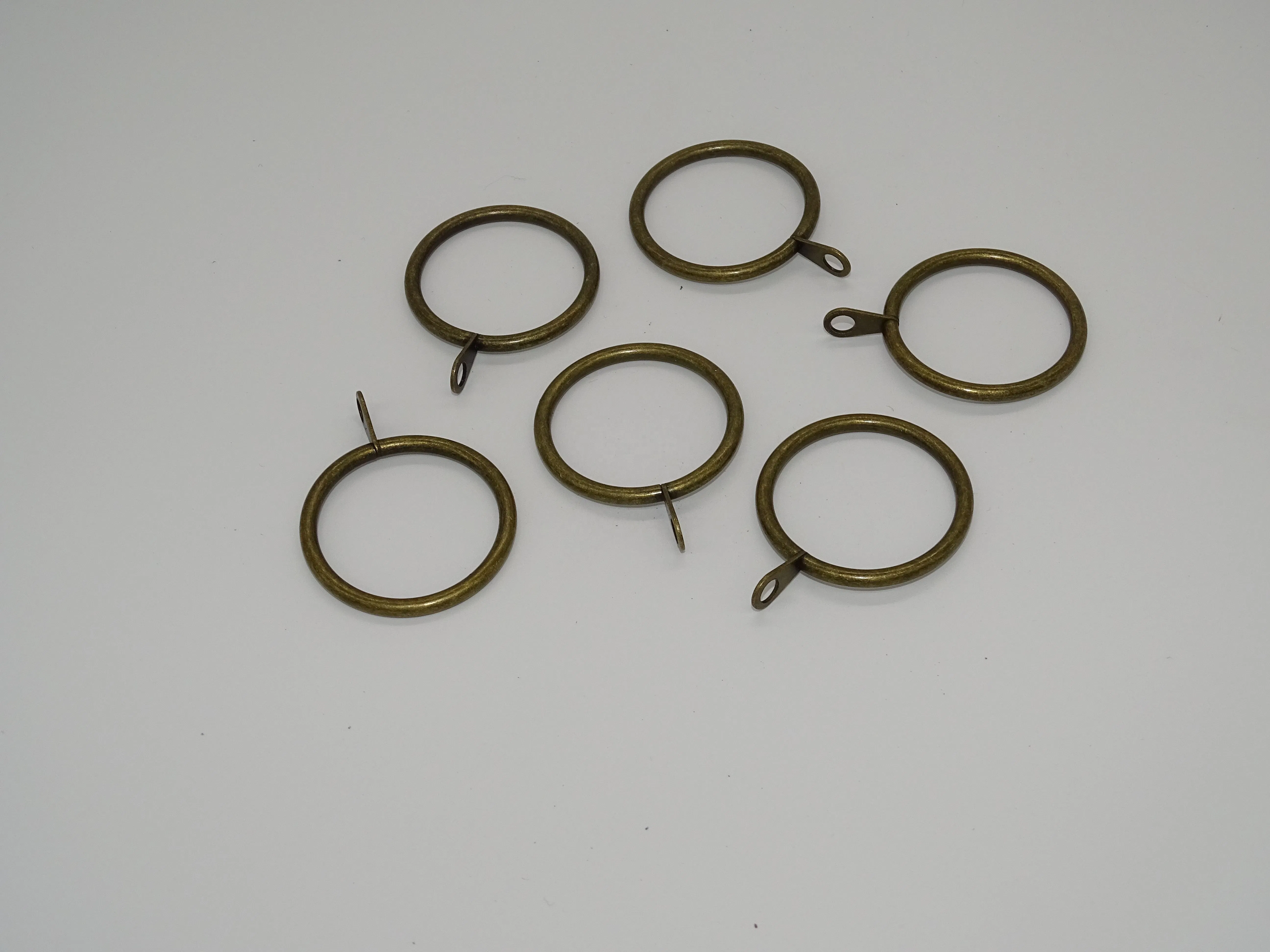 Wholesale New Design Eyelet Rings Metal Curtain Rings for Bedroom Living Room
