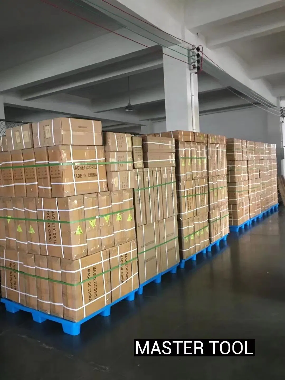 Магнитный сверлильный станок MAG32/60, 1800Вт