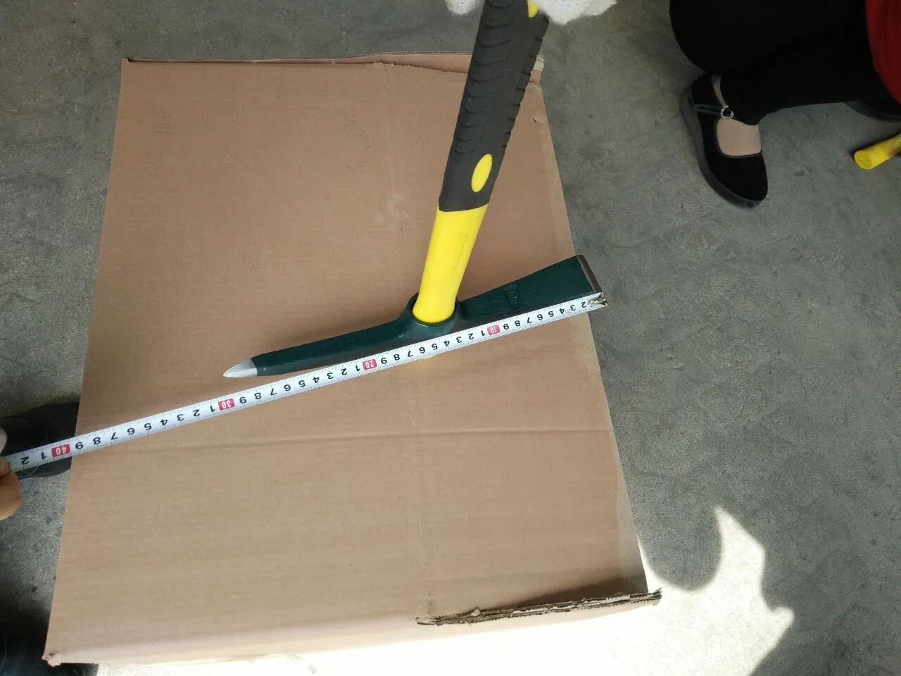 Mini Pickaxe with Plasticn Handle P402