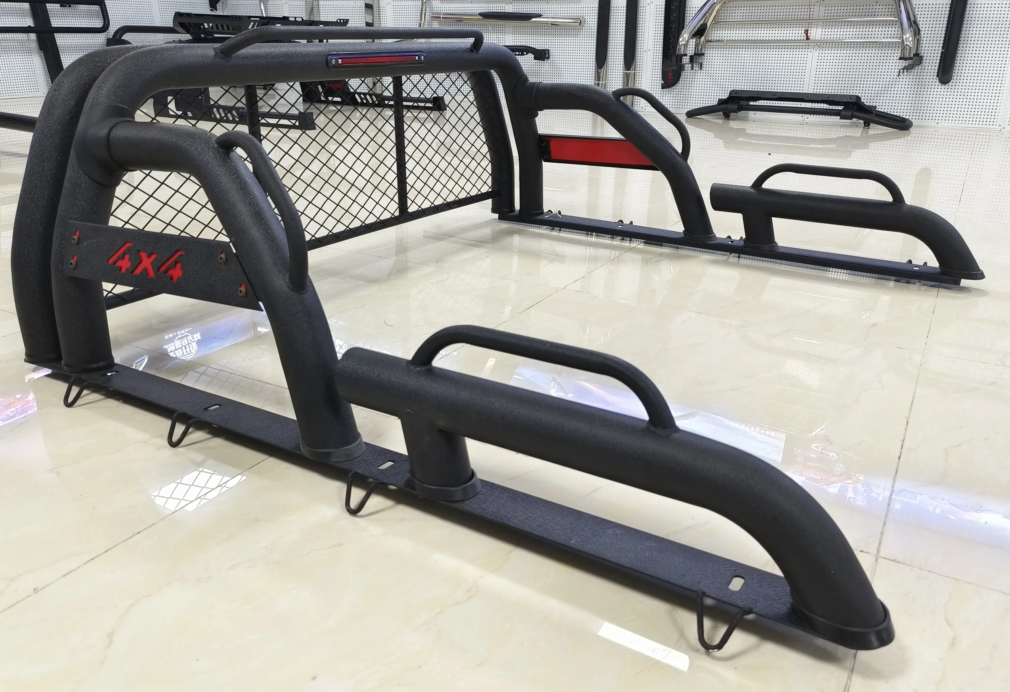 Ролл-бар со светодиодной подсветкой и комплектом креплений для Wingle