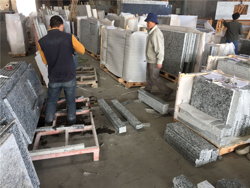 Customize Cheap White Wave Granite Low Kitchen Countertops for Home