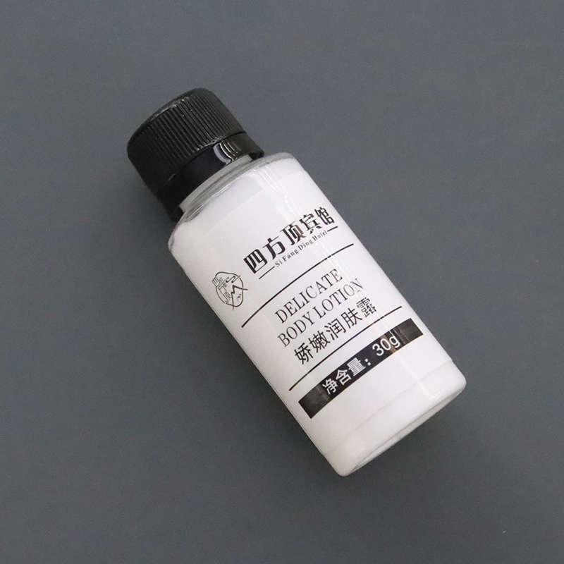 Travel-Size Shampoo Affordable Private Label, Small Batch Orders