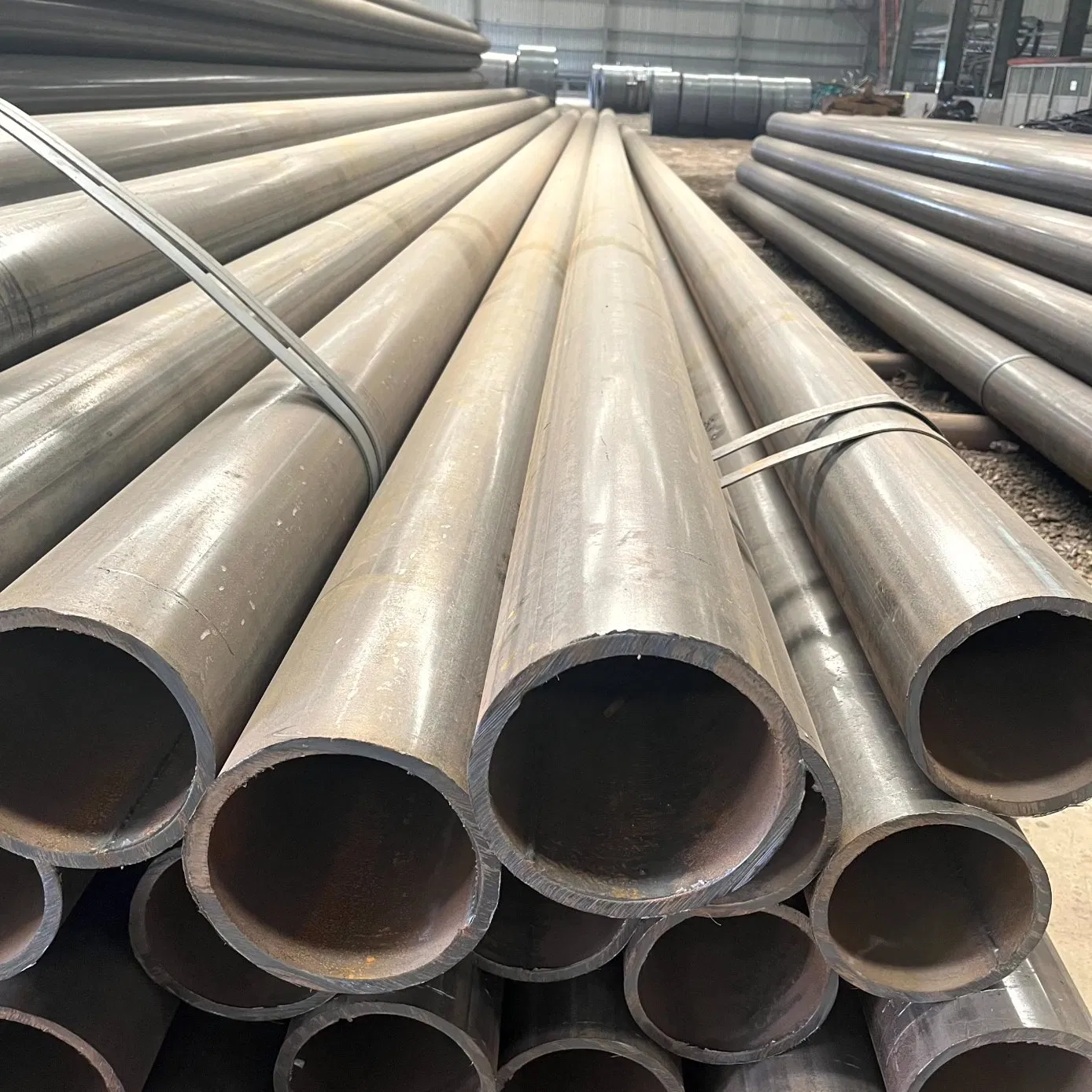 Hot-Rolled Straight Seam Steel Pipe