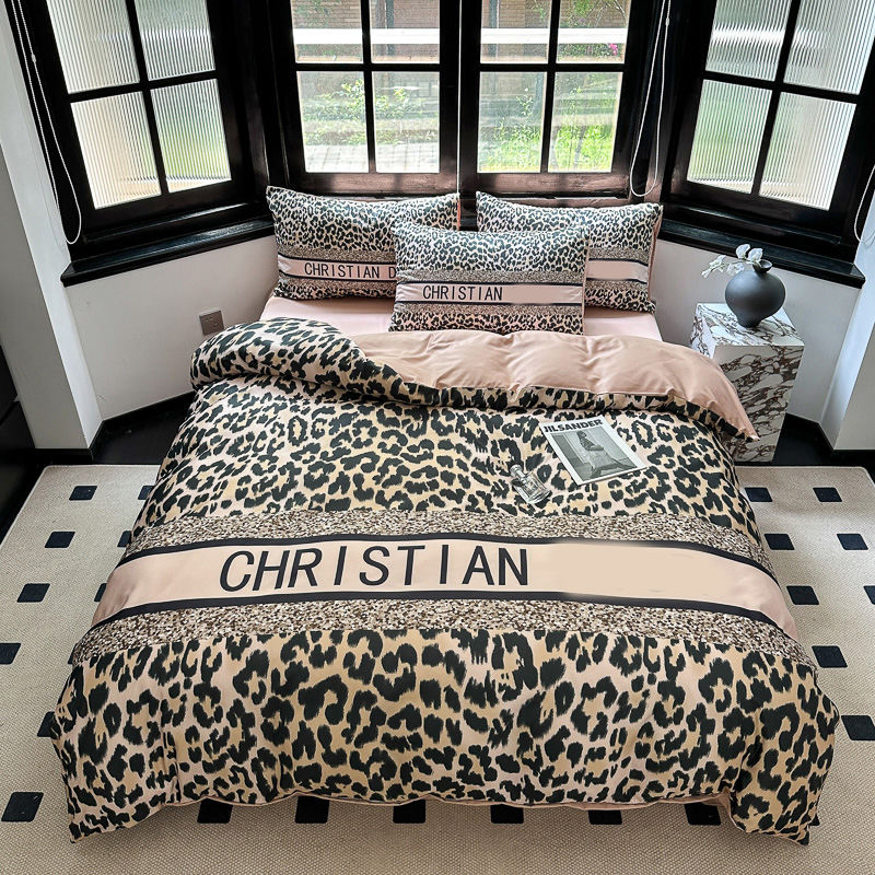 Комплект постельного белья из белого шелка, 4 предмета