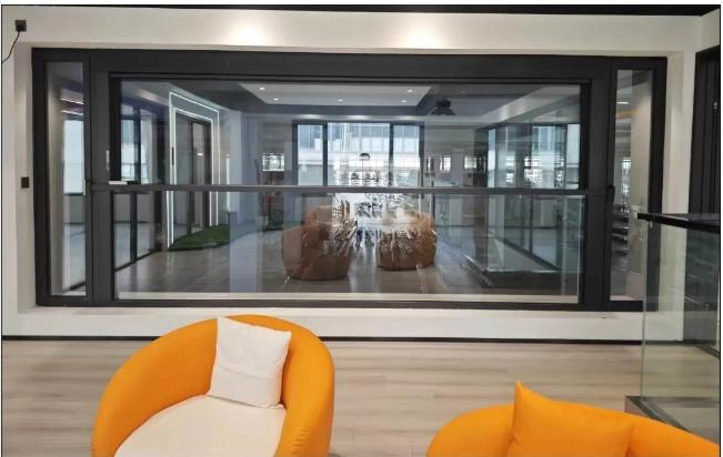 Vertical Sliding Window of Electric Lift Against Typhoon Glass Insulated Elevator