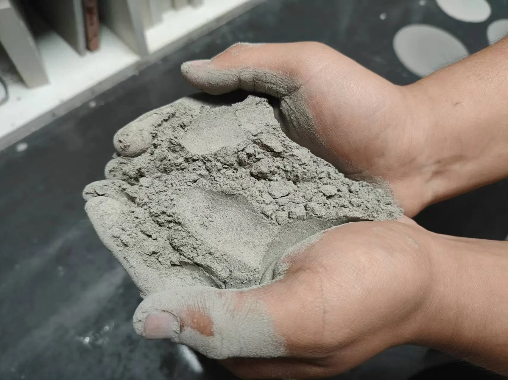 High Strength Levelling Cement for Professional Grade Surface Solutions