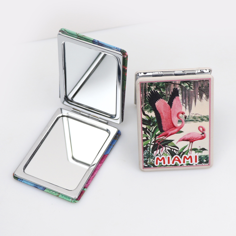 Factory Direct Supplier Custom Heart Modern Small Souvenir Pocket Makeup Mirror