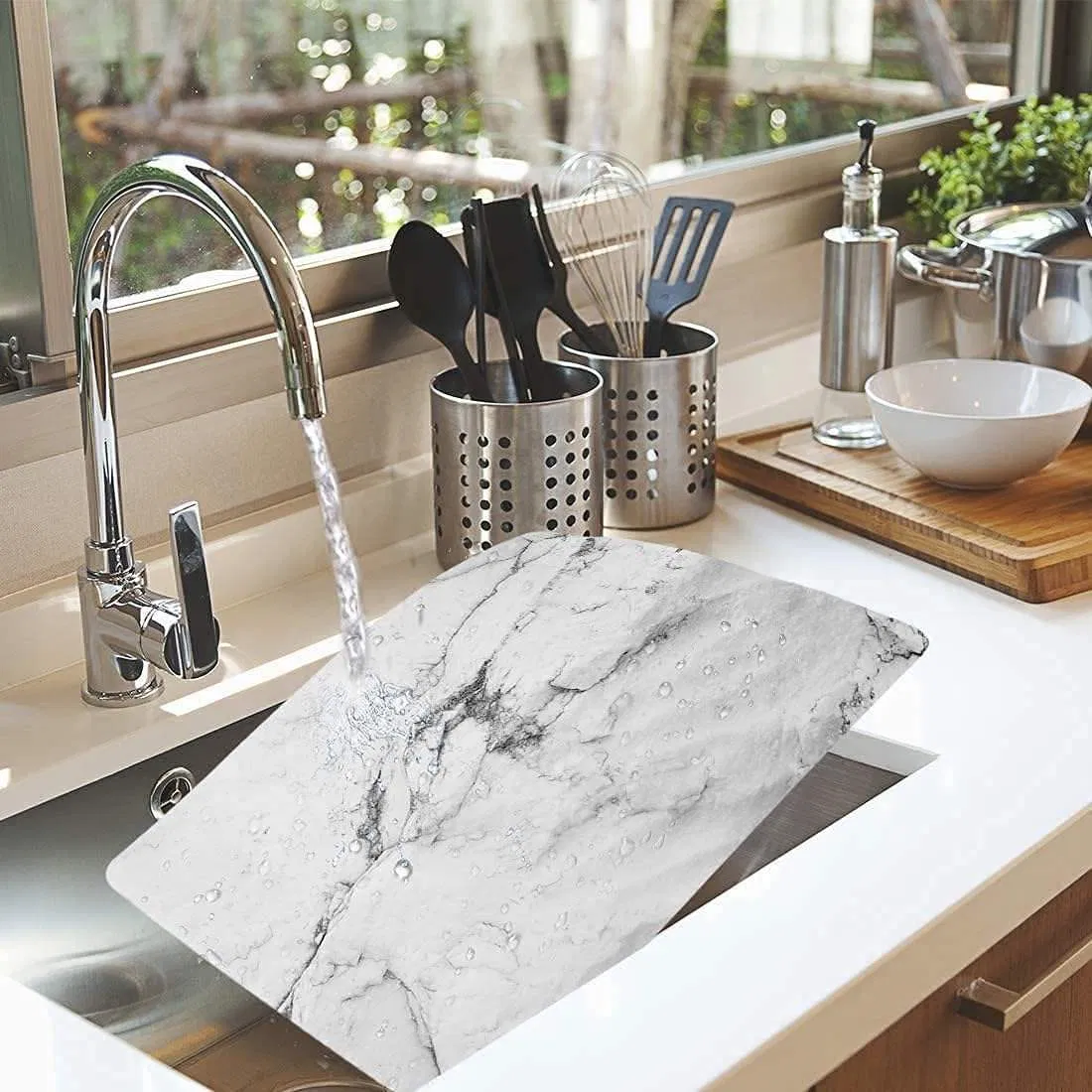 Elegant Printed Durable Plastic Placemat PP Table Mat for Chic Dining Experiences
