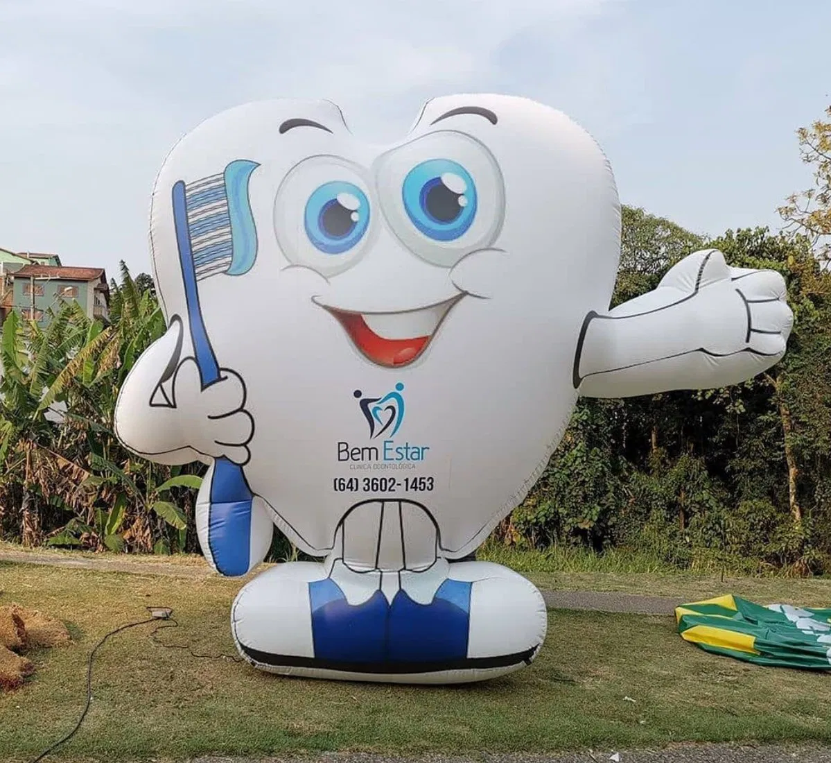 Boyi Advertising Dental Clinic White Inflatable Tooth Model with Bespoke Logo