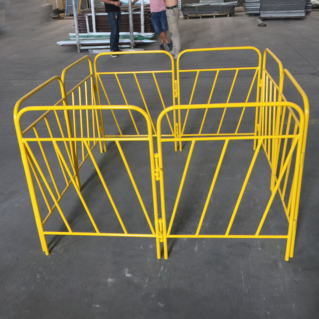 Heavy Duty Convenient Barrier Temporary Barrier Construction Road Manhole Pit Guard Fencing