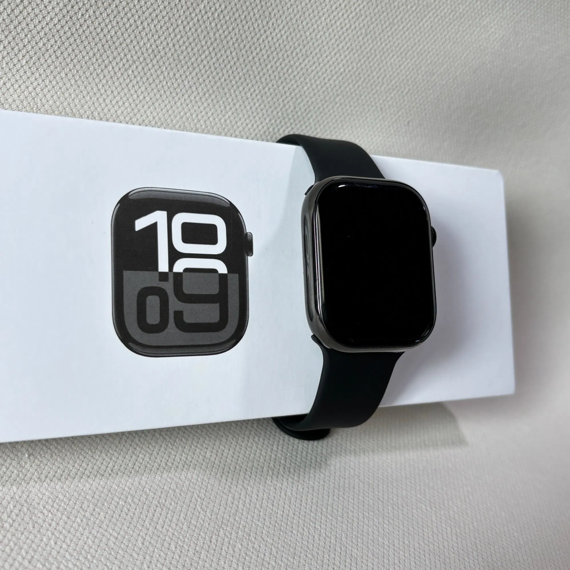 Cross Border Popular S10 Watch Automatically Calls for Help After Falling, Sos Urgently Contacts Overseas Warehouse for Direct Delivery