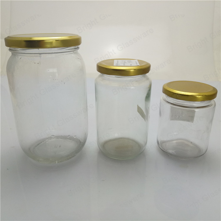 Стеклянная банка для меда с металлической крышкой