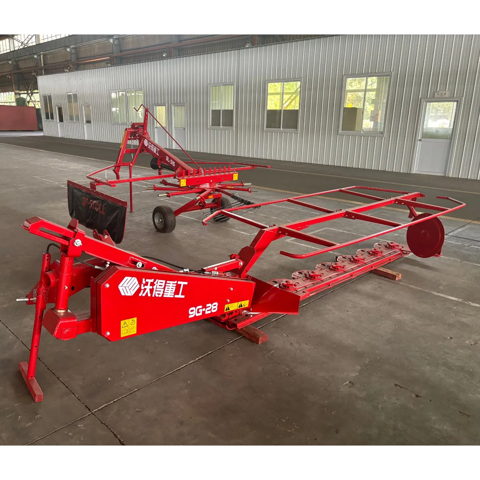 Полуавтоматическая роторная газонокосилка 9G17