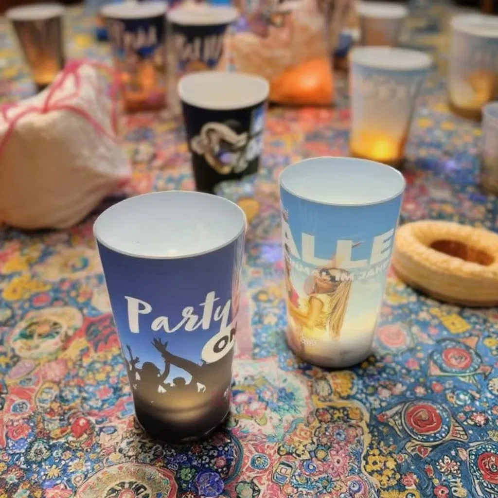 OEM ODM Light up LED Cup Blinking Champagne Cup