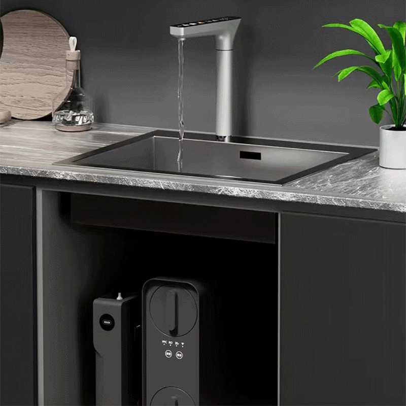 Hot Water Heating Machine with Preheating and Instant Heating Heat Pump Heater