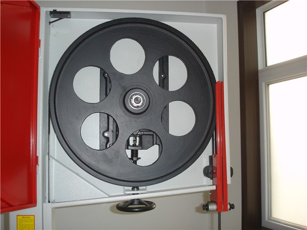 Ленточная пила горизонтальная 3000 Вт 560 мм ZICAR BS24