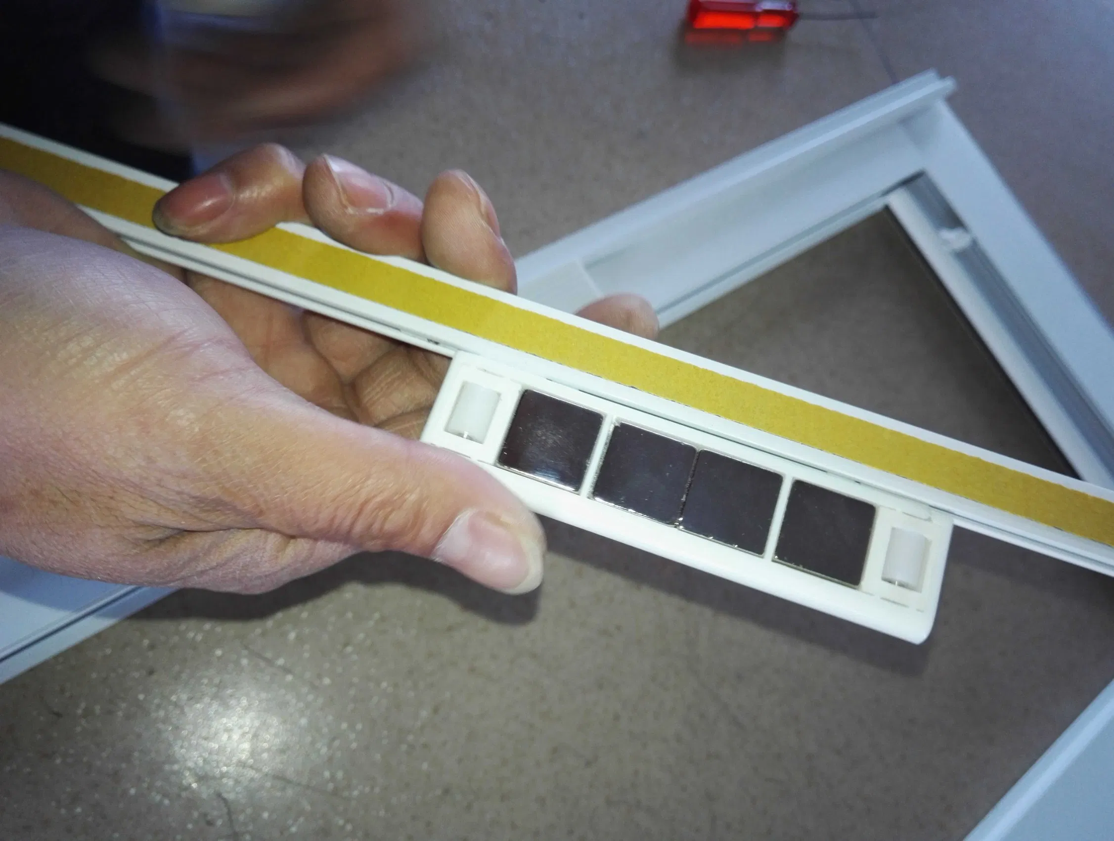 High Quality Magnetic Handle for Magnetic Blinds Assembly