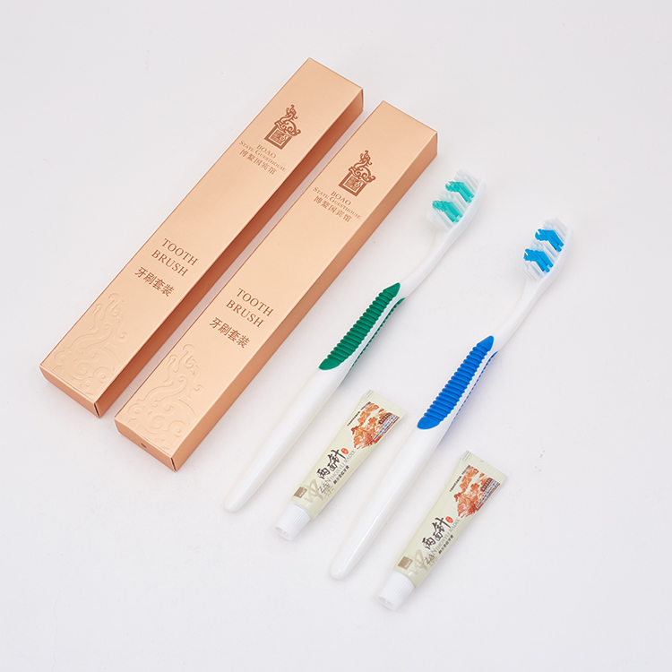 Customized Hotel Bathroom Guest Amenities Set Wholesale Luxury 5 Star Disposable Hotel Supplies Toiletries Set