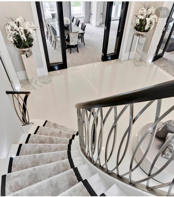 Wrought Iron Oval Stair Spindle for Metal Staircase Railing