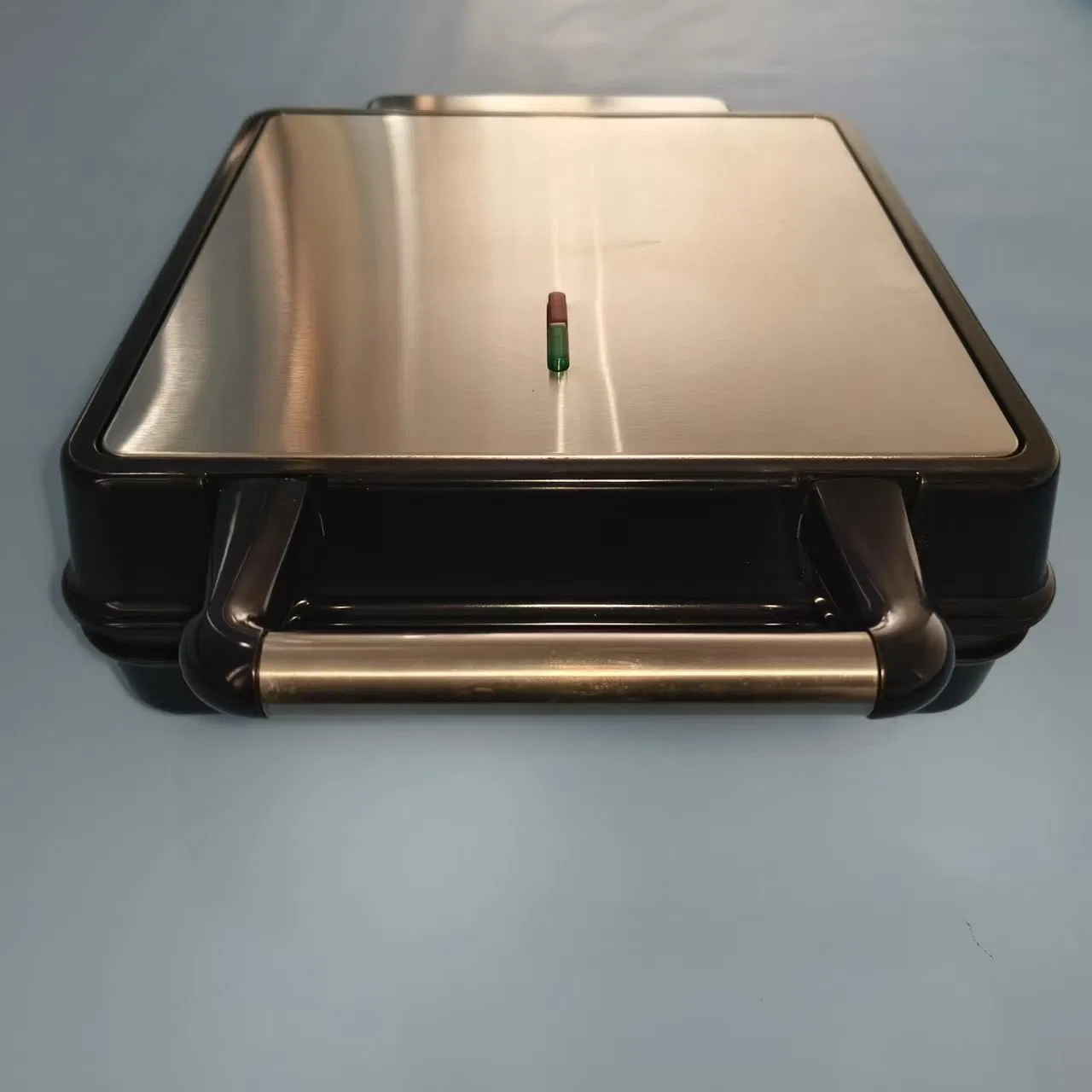 High-Performance and Efficient Snack Maker: Lightweight Design for Healthy on-The-Go Snacking