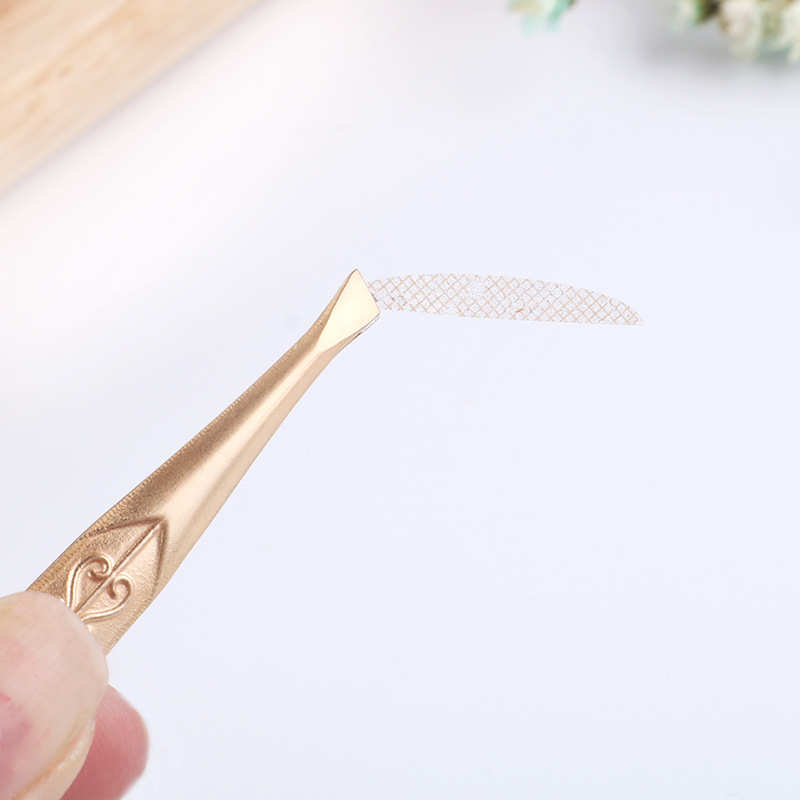Small Tweezers Hair Plucking Clip Eyebrow Eyebrow Tweezers
