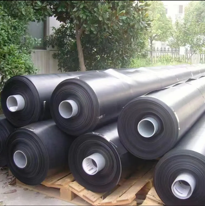 Durable Customizable Black HDPE Geomembrane Liner for Dams, Textured HDPE Geomembrane
