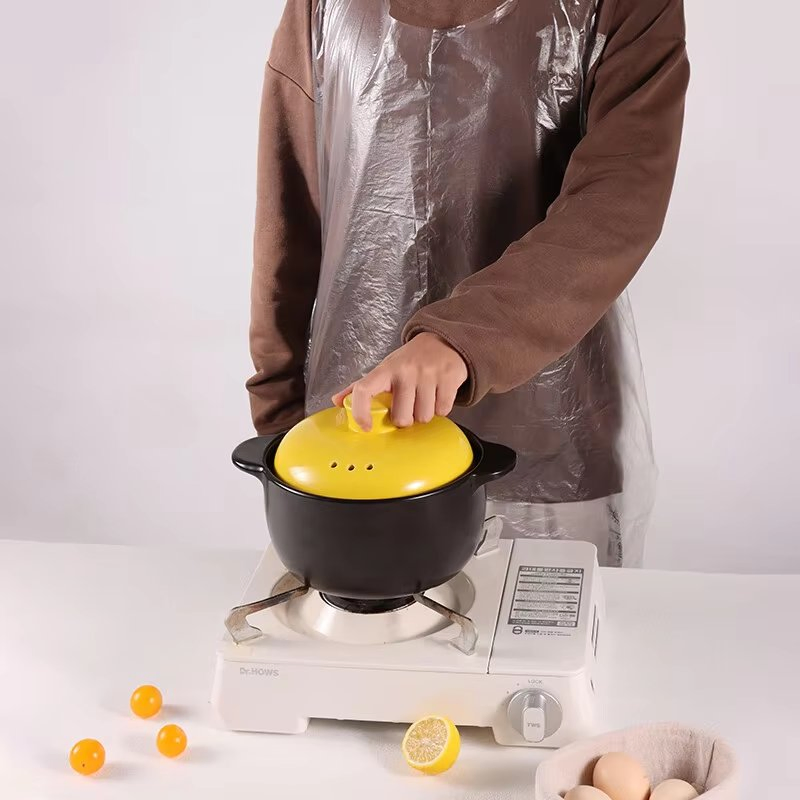 Disposable Oil Proof Kitchen Aprons Light Weight Working Plastic Apron Perfect for Cooking and Arts Smock