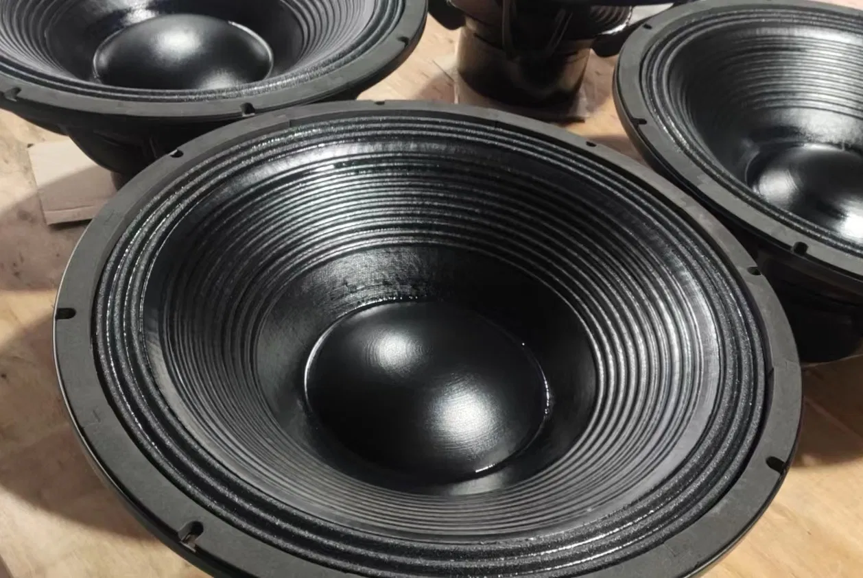 18 Inch Ferrite Subwoofer with 1500W Power
