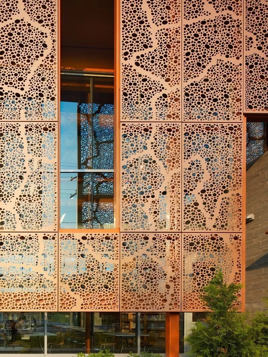 Aluminum Facade Custom Designed Patterns Easy to Install PVDF Coating Perforated Carved Aluminum Panel for Wall Cladding