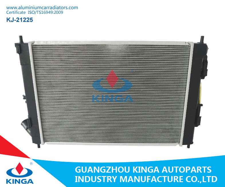 Радиатор охлаждения Hyundai Elantra 13-16 AT OEM 25310-3X600