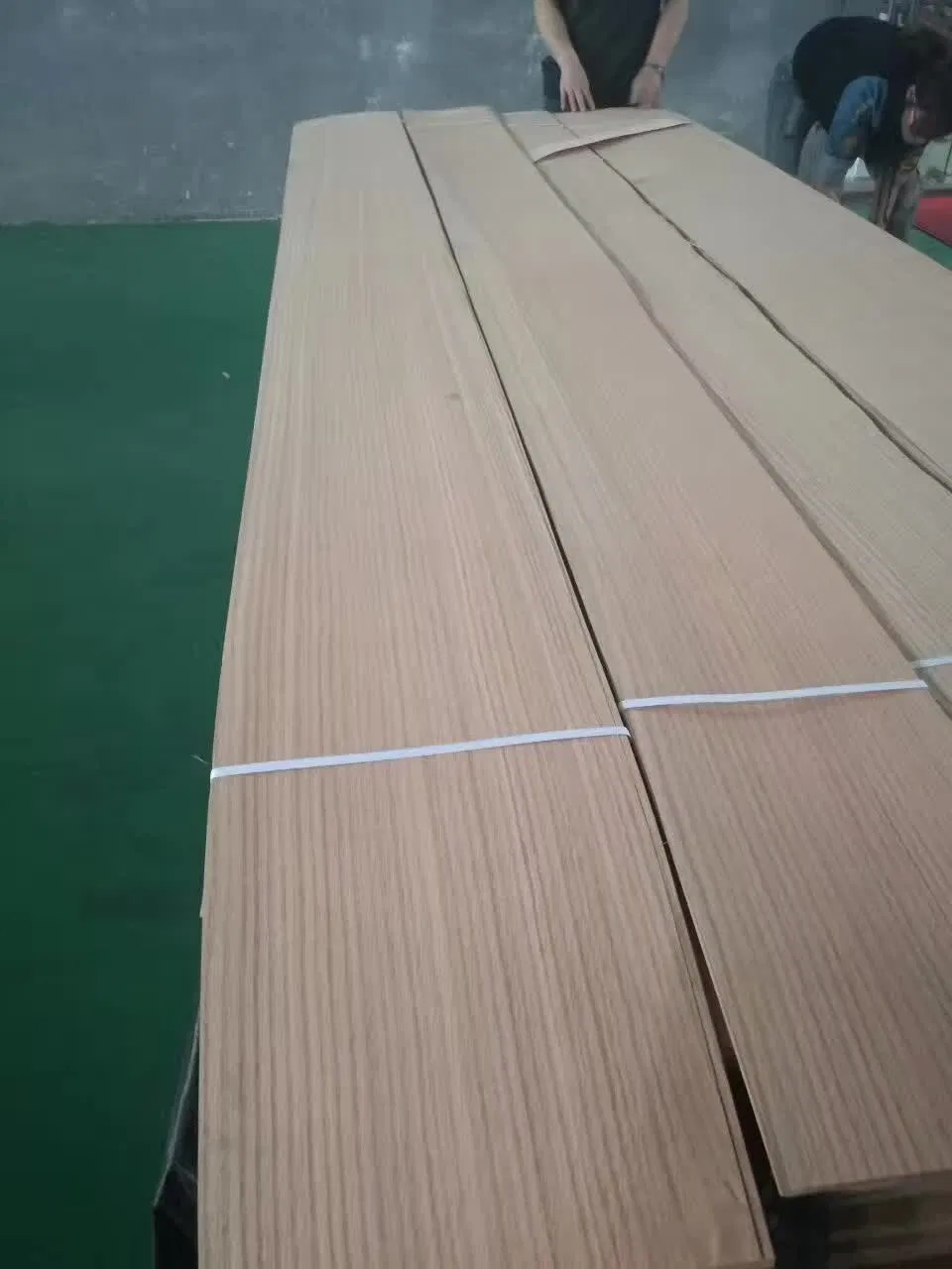 Factory Origin Myanmar Burma Teak Quarter Cut Veneer