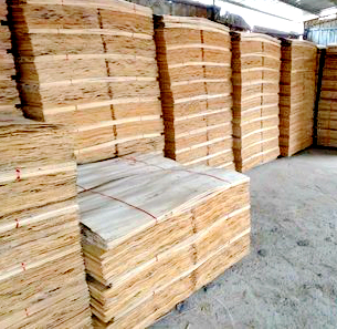2.2mm Eucalyptus Core Veneer Board From Uganda South Africa