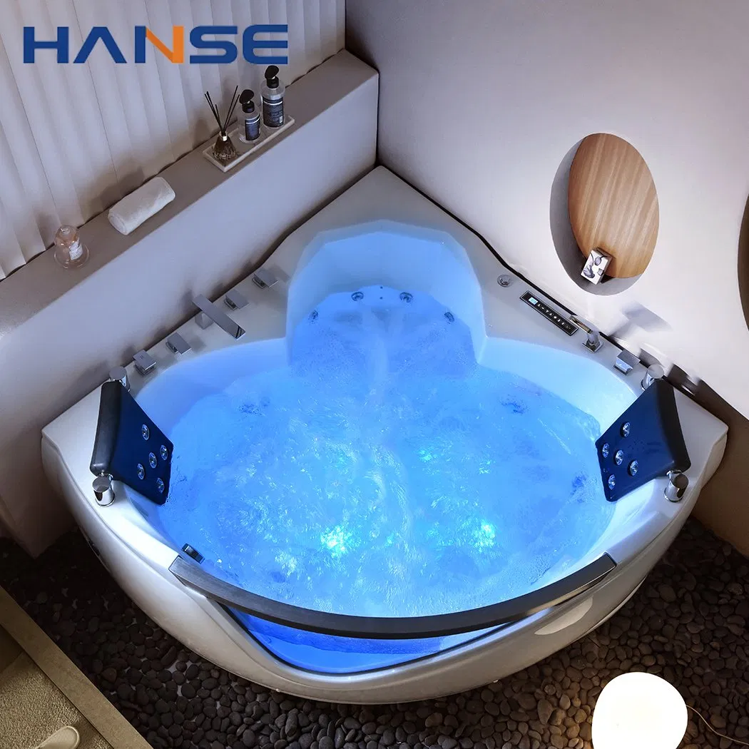 Угловая акриловая ванна с гидромассажем и подсветкой