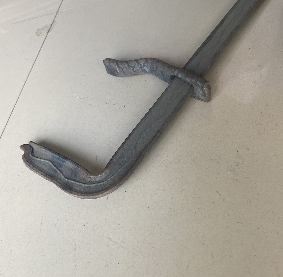 Progressive Tightening Hook Device: Step by Step Reinforcement for Builders