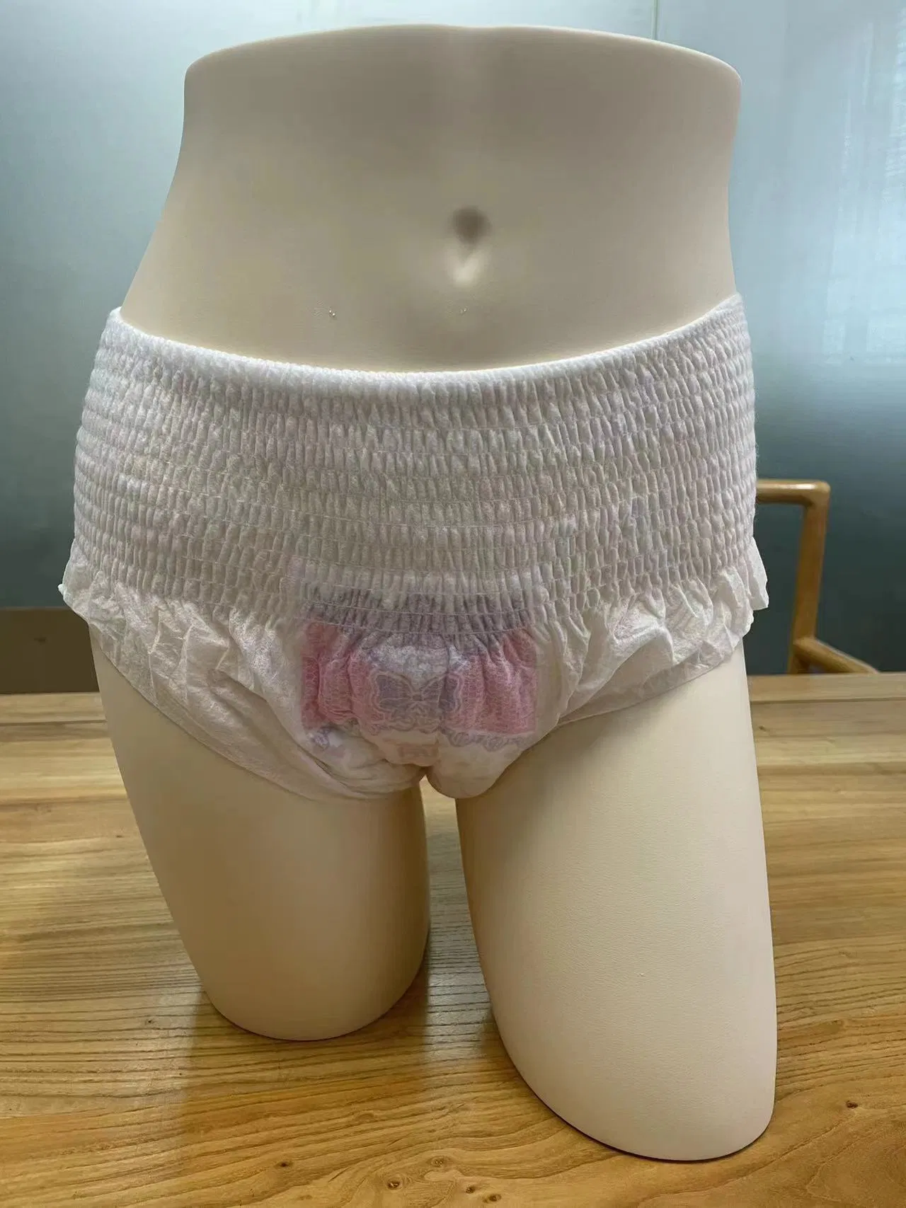 China Production Factory Direct Supply Ultra Absorbent Super Soft Disposable Menstrual Pants / Menstrual Panties / Period Panties for Heavy Flow