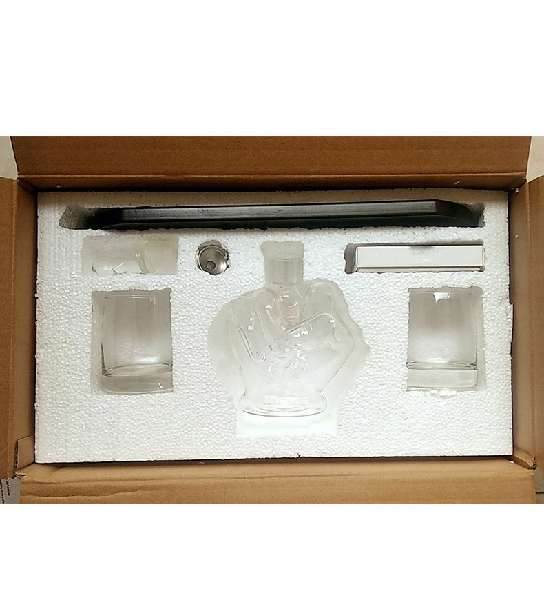 Middle Finger Designs Wine Container Suit Glass Wine Bottle