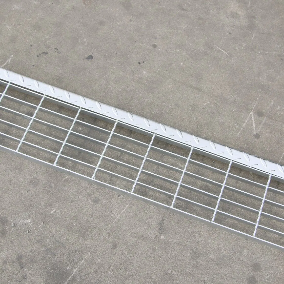 Metal Floor Stainless Steel Grate Steel Grating Manufacturers