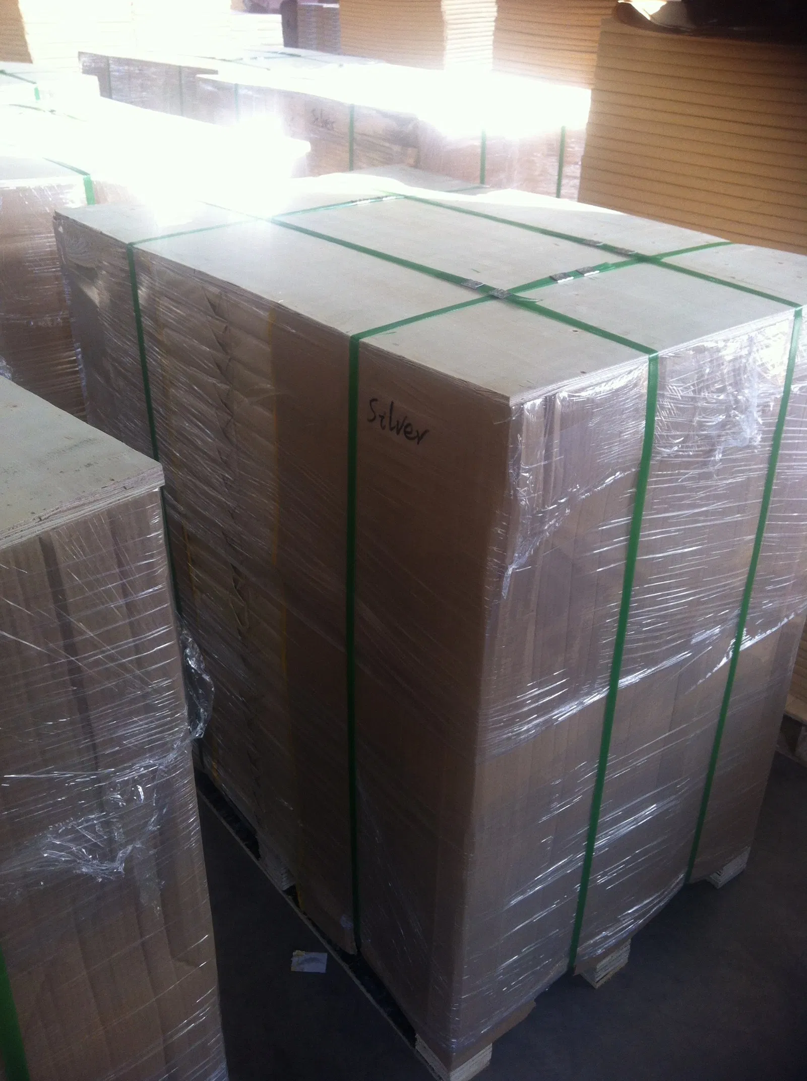 Self Adhesive Paper Be Sales to Bangladesh Market by 20*30inch