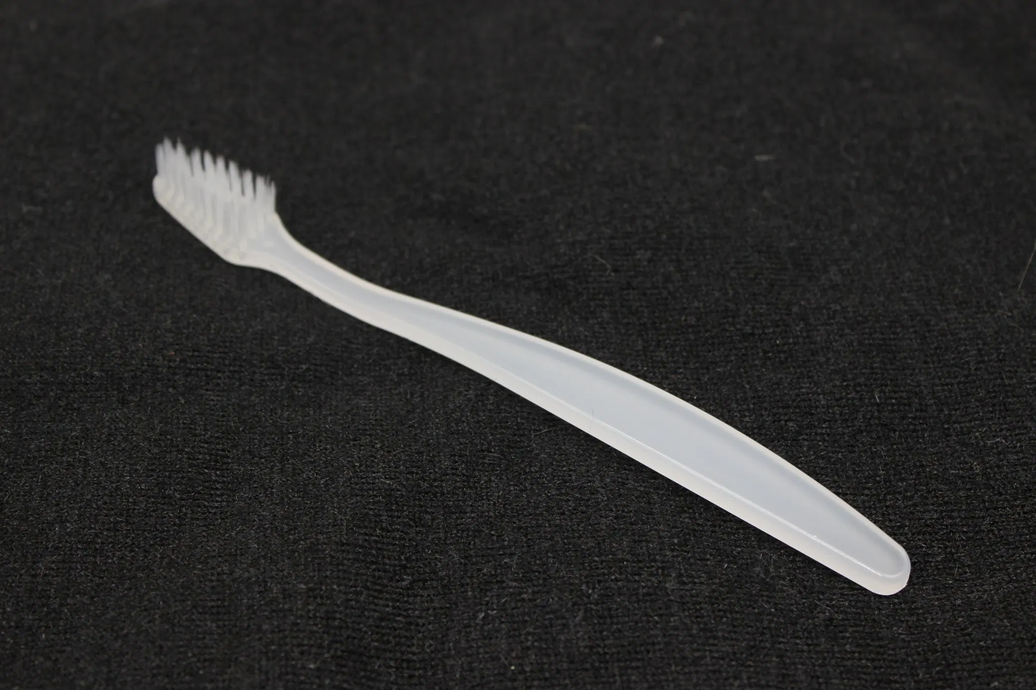 Chinese Aplus Hot Sales Brown Toothbrush 05