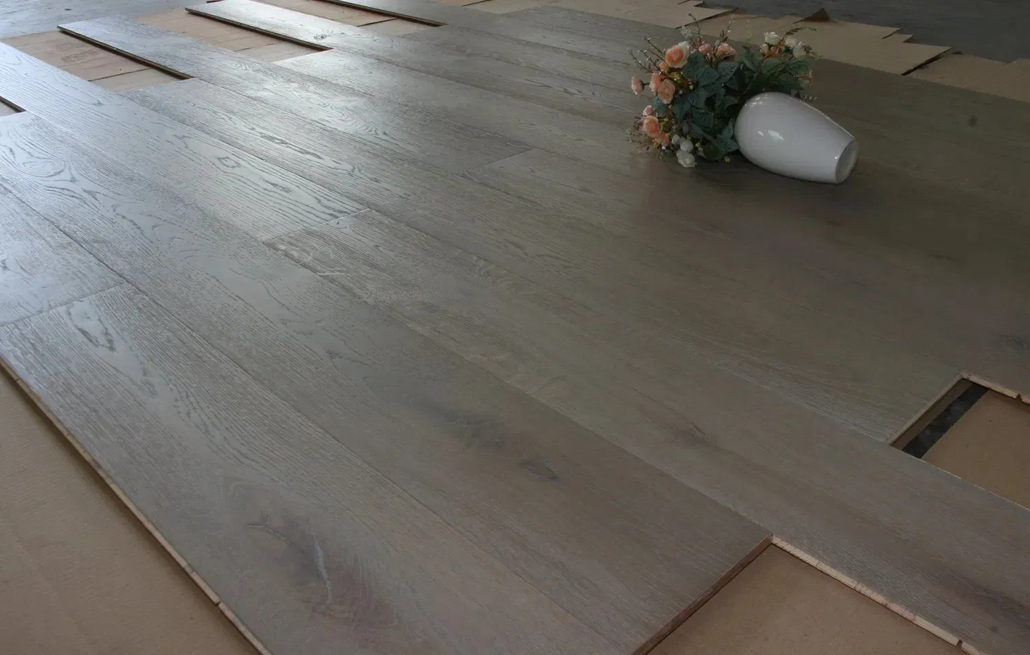 China High End Hard Wood Floor for Home Parquet Timber Floorboard Modular Wooden Floor Board Wood Engineered Oak Timber Flooring