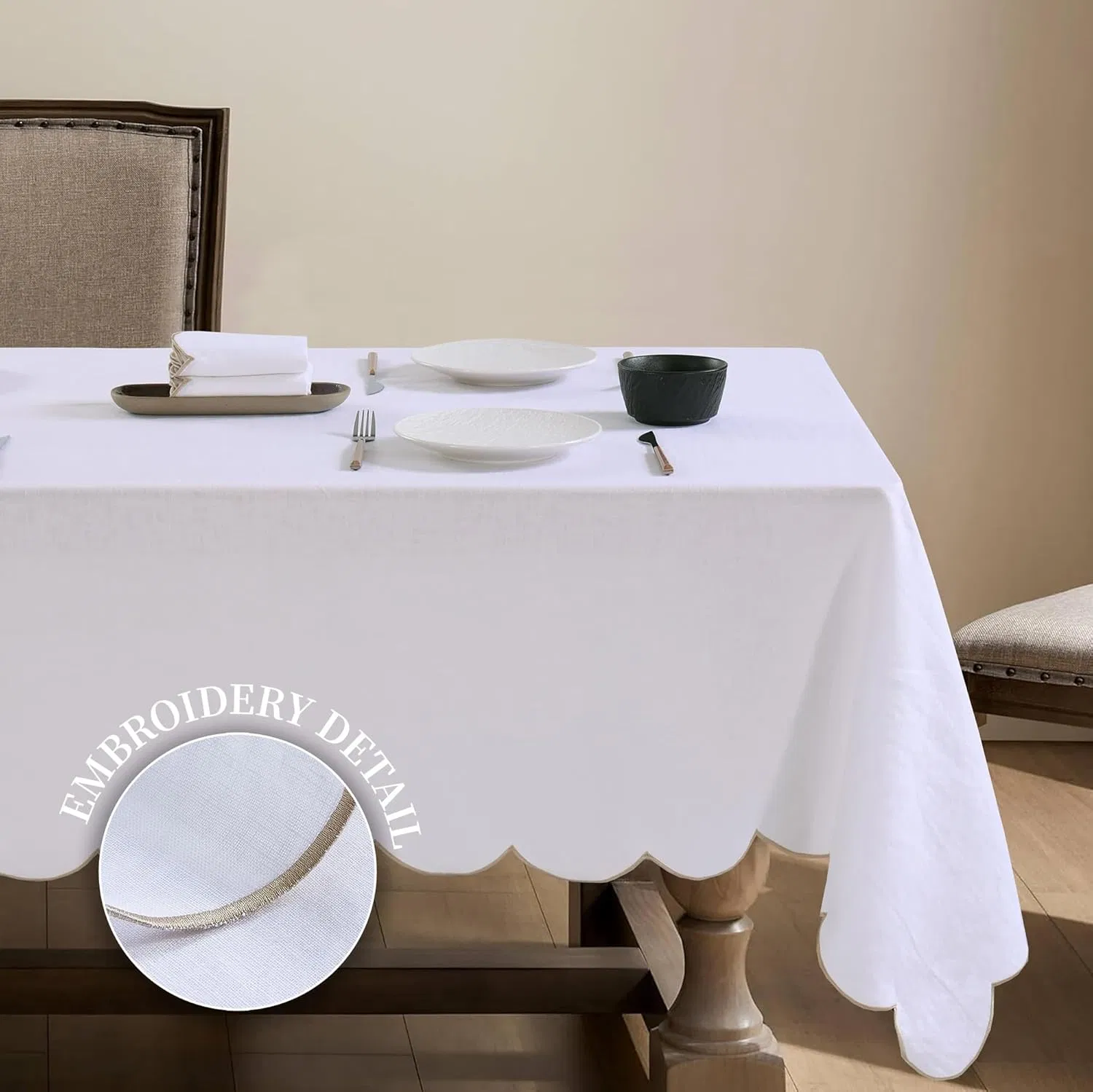 Durable 100% Polyester Tablecloth Fabric for All Occasions