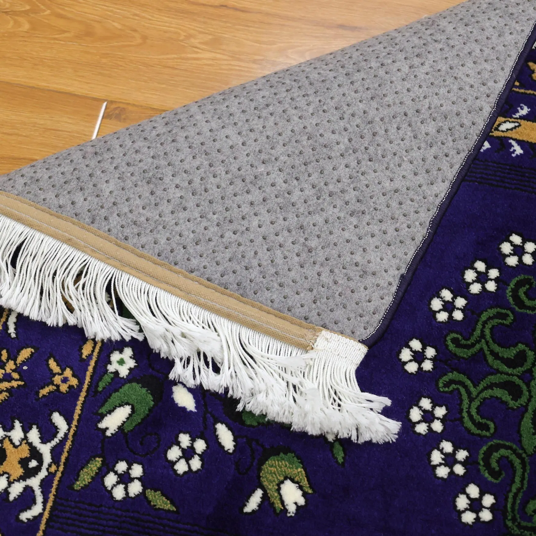 Customised High-Quality Prayer Mats and Home Mats Carpet