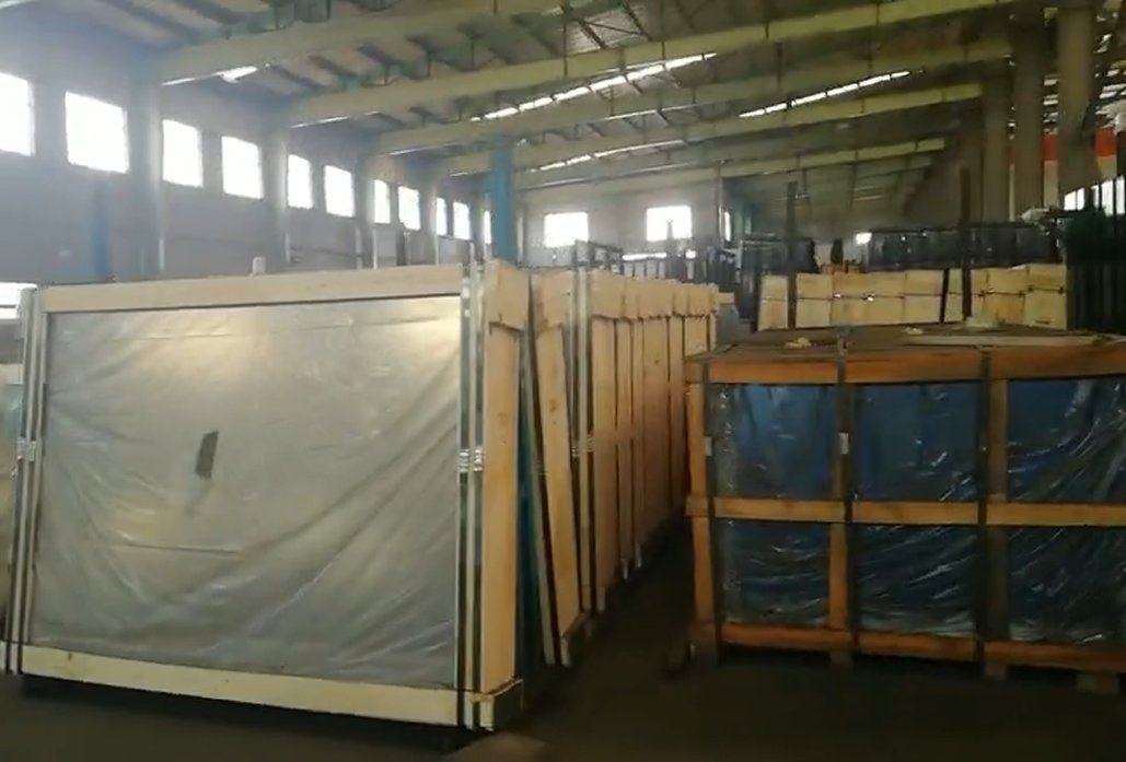 3.2-4mm Single and Double Ar Coating Solar Glass