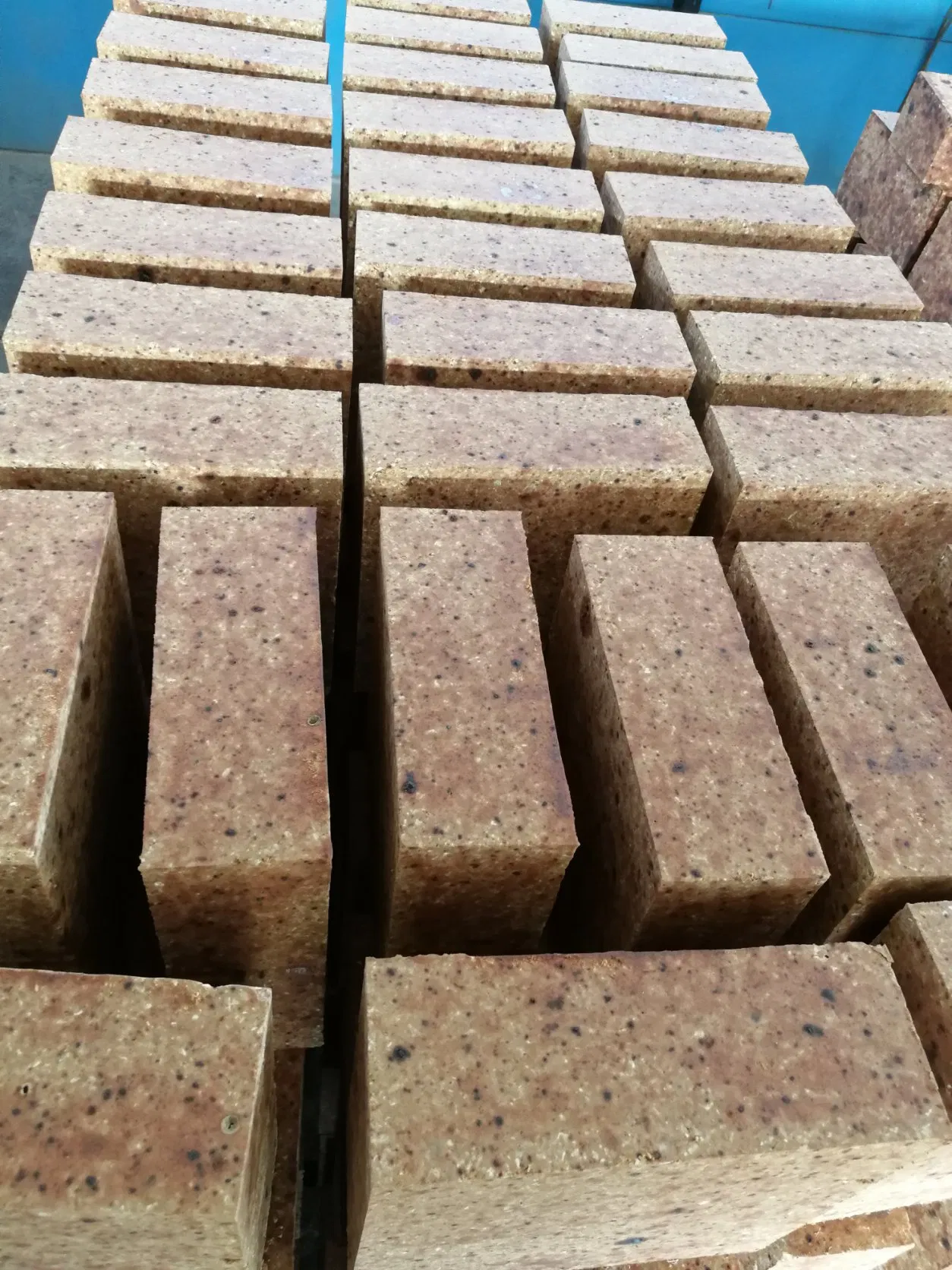 Mullite bricks with silicon used for cement kiln transition zone and preheating zone