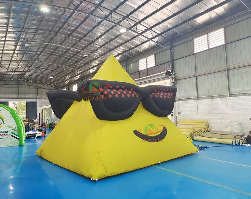 Giant Funny Inflatable Triangle Logo for Sports & Entertainment Advertising