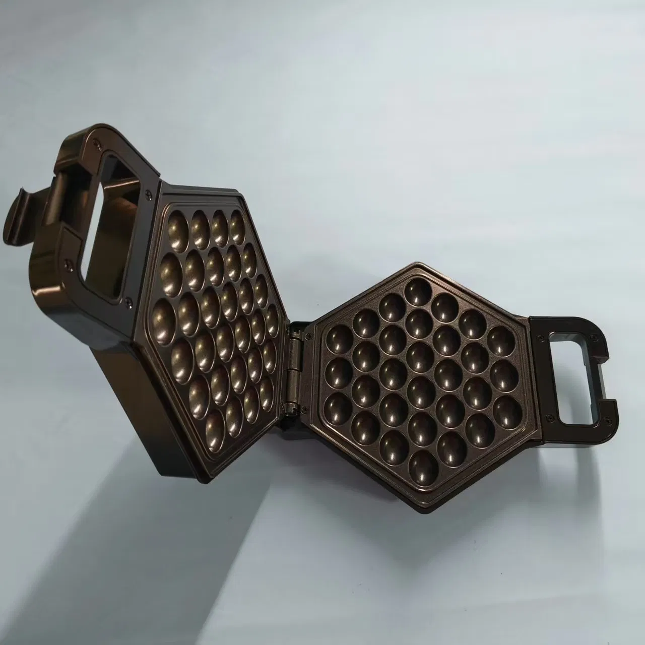 Stainless Steel Hexagon Waffle Maker Perfect for Egg Waffles