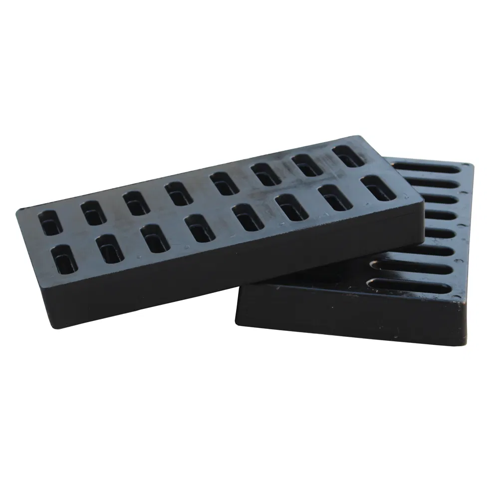 China Wholesales PVC Resin Anti-Theft Decorative Fiberglass/Plastic/Resin/BMC/SMC/FRP Square Trench Drain Gratings for Composite