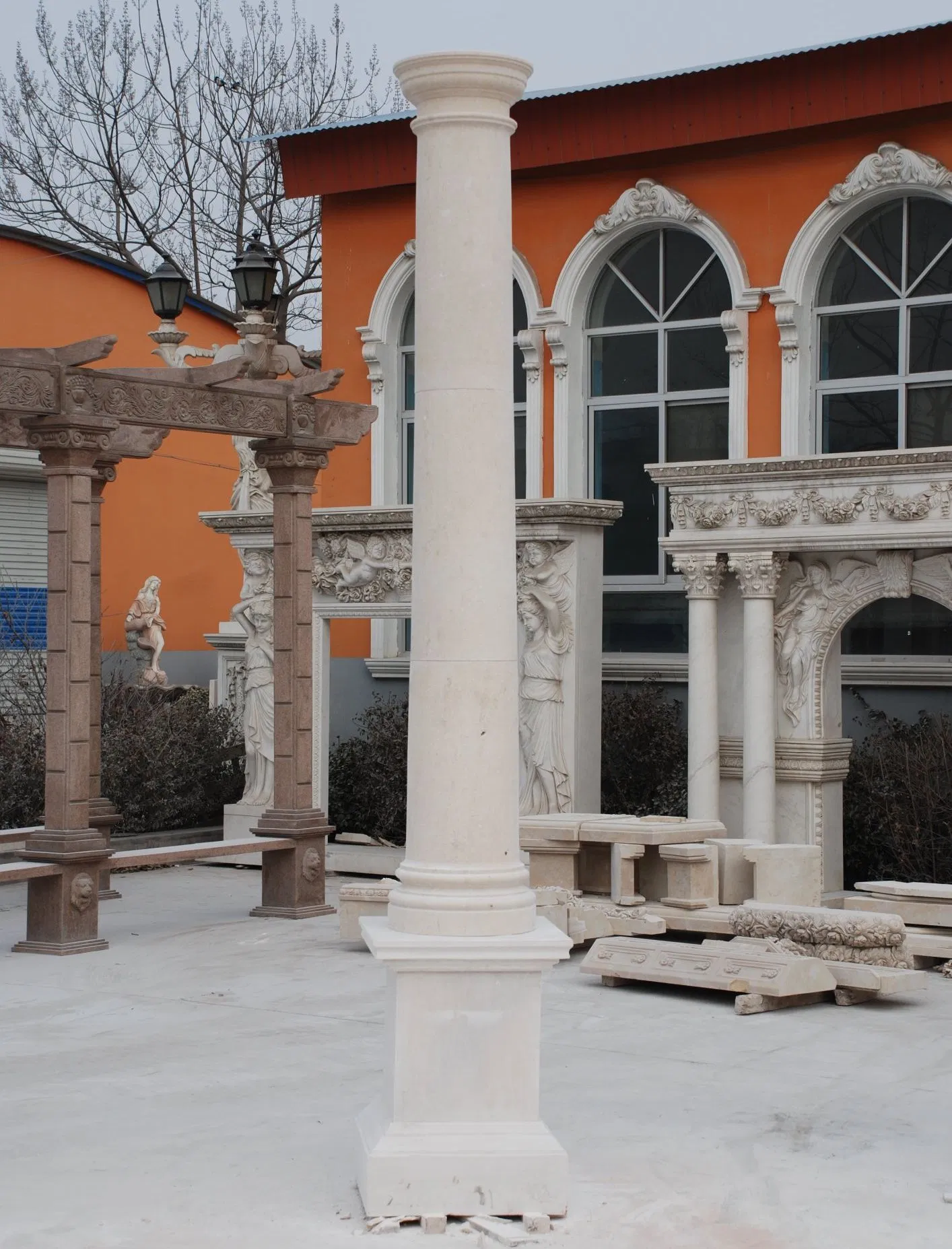 out Door Indoor Decorative Building Pillar Natural Stone Greek Column White Marble Roman Columns with Factory Price (SY-C013)