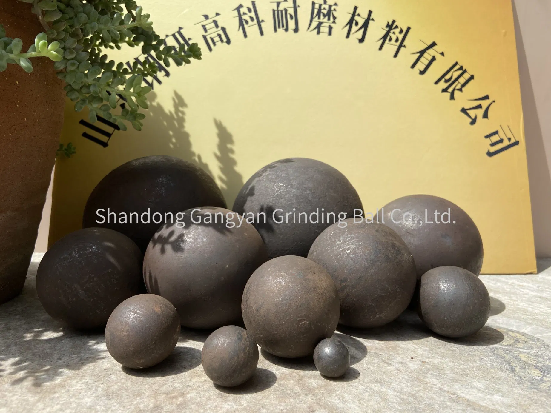 Мелющие шары из кованой стали для шаровых мельниц