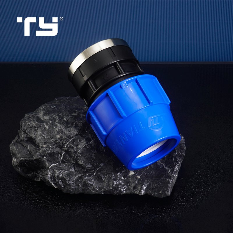 PP PVC CPVC Compression Irrigation Pipe Socket Coupling Tee Elbow Male Femal Adapter Fitting for HDPE Pipe